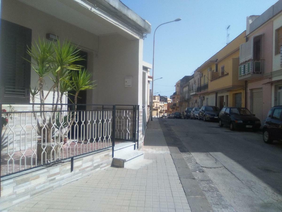 Casa Vacanza Valentina Noto Bagian luar foto